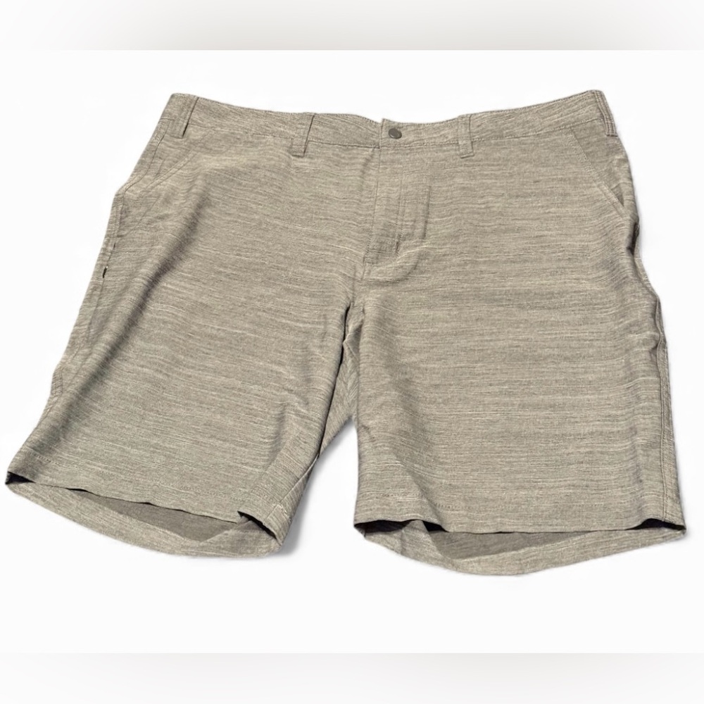 Alpine Design Men's Heathered Gray Shorts